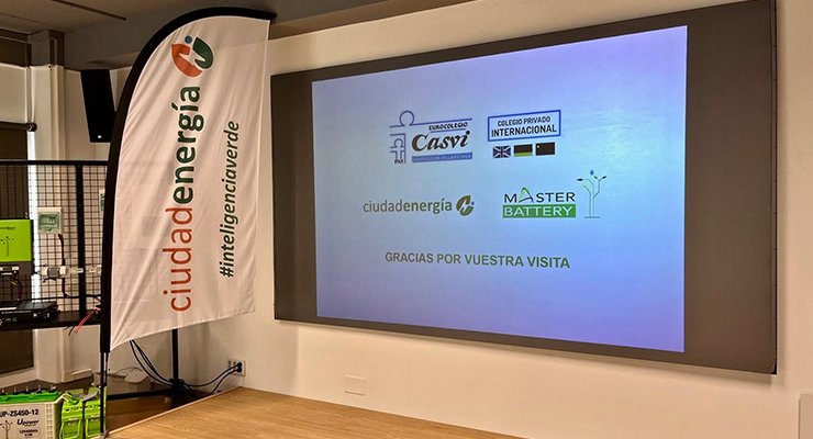 Ciudadenergía recibe al Eurocolegio Casvi en una jornada educativa sobre energías renovables y almacenamiento energético