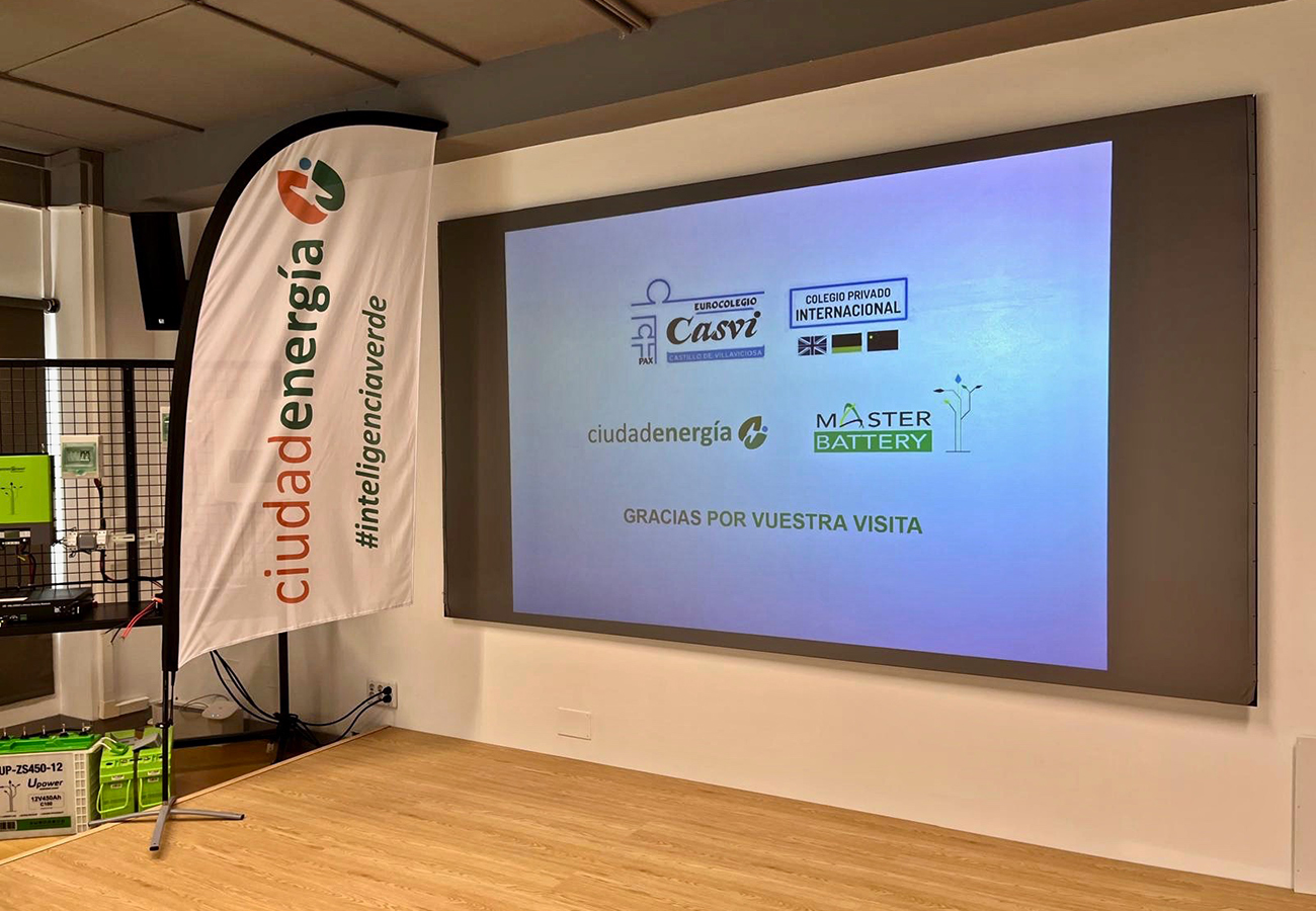 Ciudadenergía recibe al Eurocolegio Casvi en una jornada educativa sobre energías renovables y almacenamiento energético
