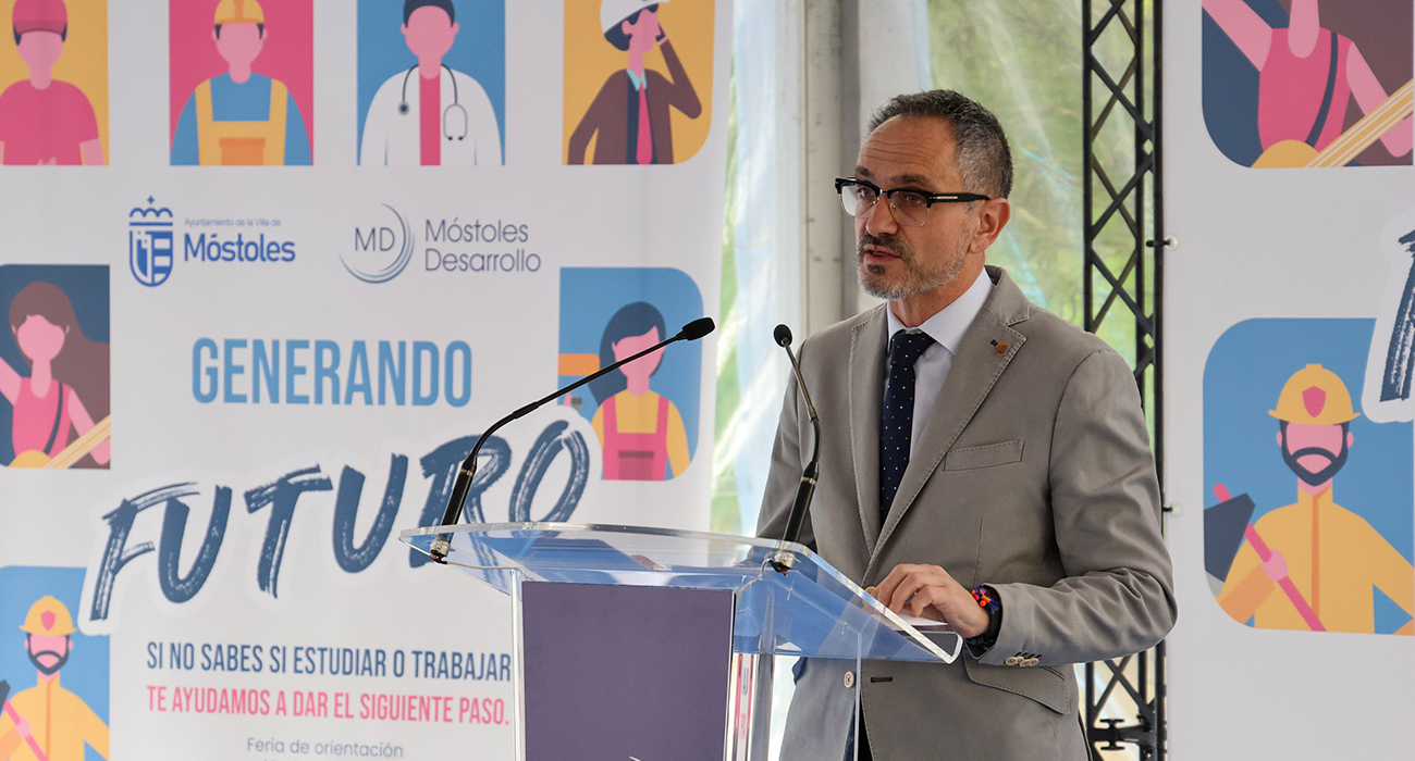 Ciudadenergía y Master Battery conectan con la comunidad educativa de Móstoles en la I Feria de Orientación Académica y Profesional “Generando Futuro”