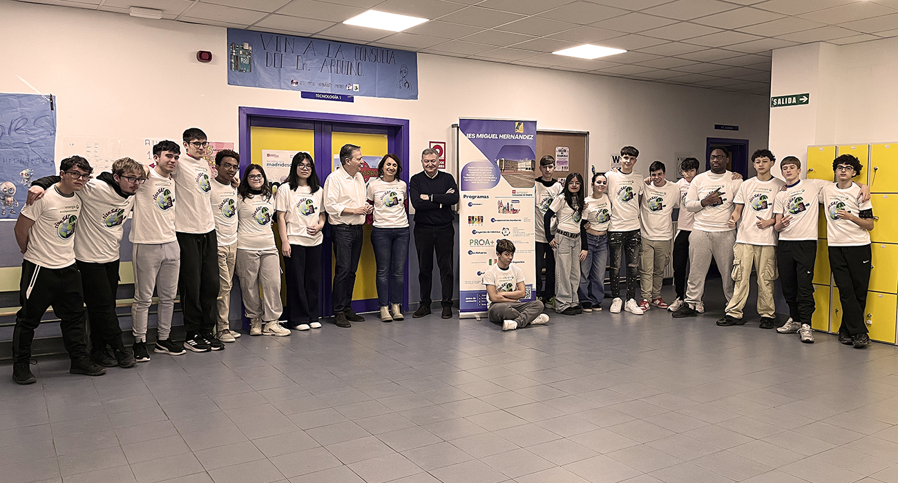 Ciudadenergía colabora con el IES Miguel Hernández de Móstoles en proyectos educativos de robótica