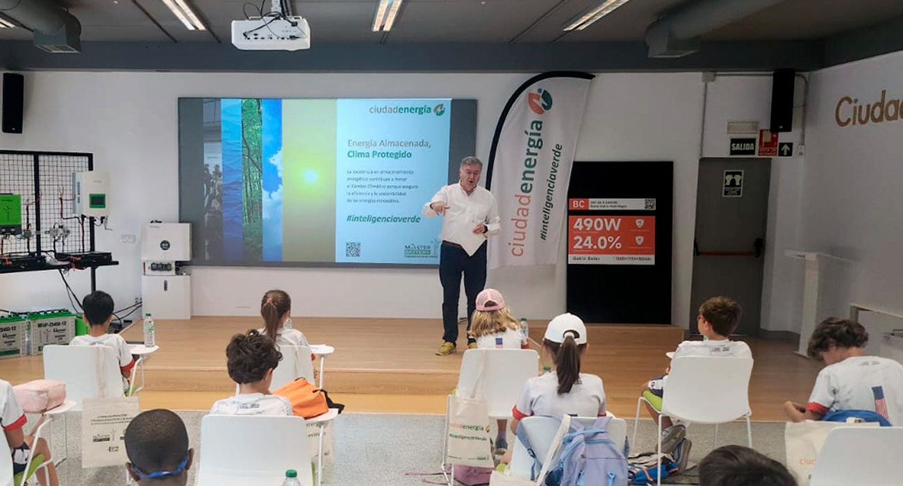 El alumnado de 3º de Primaria del Colegio Internacional Americano Casvi visita Ciudadenergía