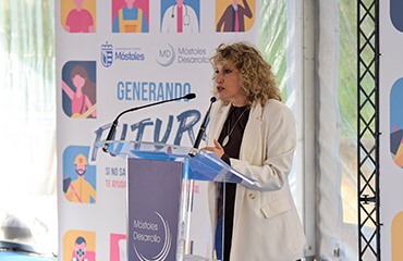 Dña. Ángeles García González, Tercer Teniente de Alcalde del Ayuntamiento de Móstoles. Concejal Economía, Industria y Empleo