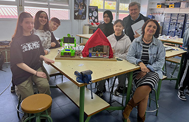 El alumnado de Bachillerato del IES Miguel Hernández de Móstoles presenta a Ciudadenergía sus proyectos escolares